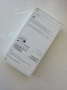 iPhone 17 Pro Max 512Gb White UUS (2 foto / 2)