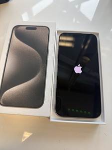 iPhone 15 Pro 256GB 100% (2 foto / 4)