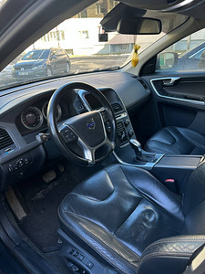 Volvo XC60, 2013. aasta. (4 foto / 12)