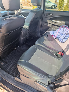 Müüa Ford Galaxy. (6 фото из 6)