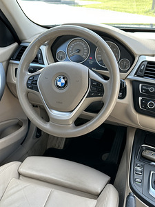 BMW 320 / F31 / Modern Line (10 foto / 13)