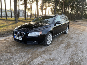 Müüa Volvo V70 2010a (1 foto / 8)