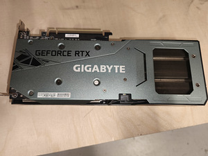 Gigabyte RTX 3060 12GB (2 foto / 4)