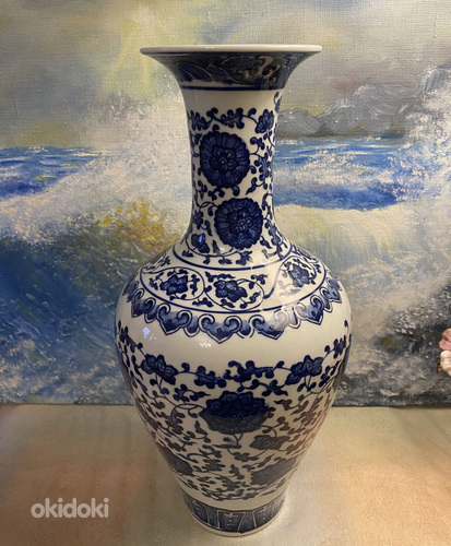 "Qing Qianlong Mark" фарфоровая ваза (фото #1)