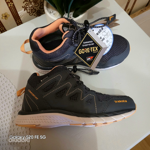 Модные полусапоги Treksta gore-tex р. 32