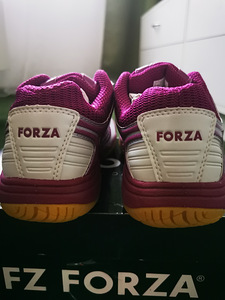 FZ Forza sulgpallijalatsid (2 foto / 4)