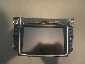 Hyundai i30 original multimedia (1 foto / 3)