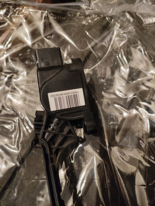 Elektrooniline pedaal Citroen C5 (4 foto / 4)