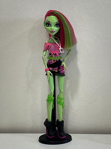 Monster High nukk - Venus McFlytrap Music Festival (1 foto / 1)