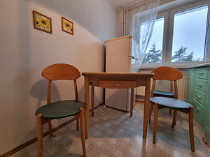 Köögikomplekt laud ja 3 tooli (3 foto / 4)