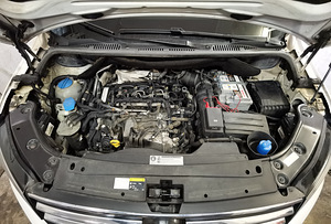 VW Caddy IV pikk 7kohta 2.0tdi 110kw (6 foto / 15)