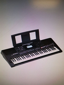 Синтезатор Yamaha PSR - E463 (1 фото из 8)