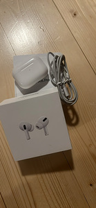 Airpods pro laadimiskarp (3 foto / 3)