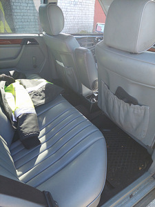 Мерседес w124 (8 фото из 8)