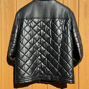 GUESS jakk (2 foto / 10)
