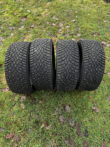 Triangle Icelynx naastrehvid 245/45 R18 (1 foto / 8)