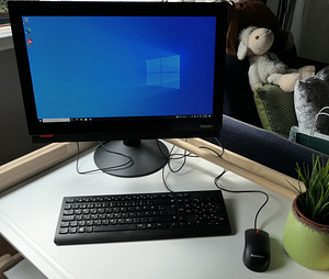 Lenovo computer все в одном - комп внутри монитора. (1 фото из 4)