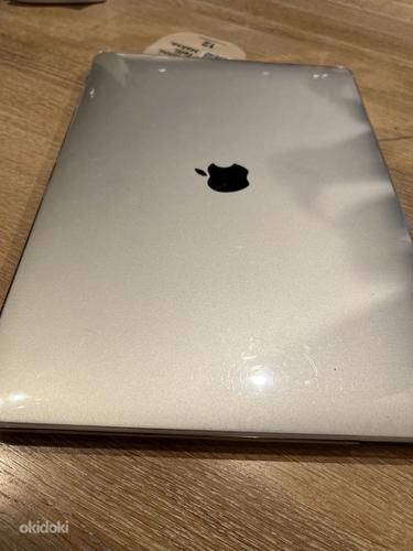 Apple MacBook Pro 2018 | 15.4" | Touch Bar (foto #5)