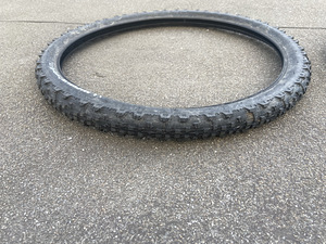 Michelin Country 26” (2 foto / 3)