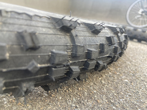 Michelin Country 26” (3 foto / 3)