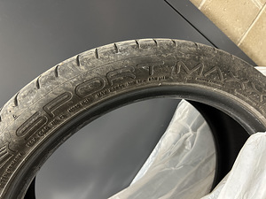 Шины Dunlop Sport Maxx 225/45/R19 (3 фото из 6)