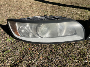 Volvo S40 II originaal esituled kasutatud (2 foto / 9)