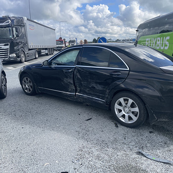 Avariiline Mercedes-Benz S-klass W221