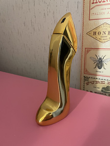 REPLICA Carolina Herrera Good girl gold fantasy parfüüm 80ml