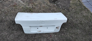 BMW Багажник. Без ржавчины!! Roostevaba e39 (2 foto / 2)