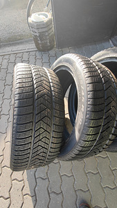 M+S SUVEREHVID PIRELLI 255 45 R20 LAMELL (5 foto / 10)