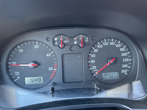Volkswagen Bora 1.9 TDI 85 kW 2000 (14 foto / 15)