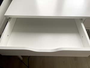 Kirjutuslaud ALEX IKEA (6 foto / 6)