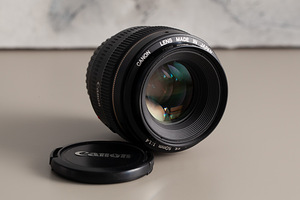 Canon EOS 5D Mark II + Canon EF 50mm f/1.4 USM komplekt (6 foto / 7)