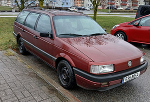 Volkswagen Passat B3 (1 foto / 13)