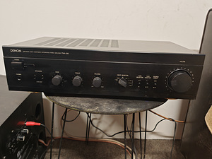 Võimendi, kõlarid ja aktiiv subwoofer (4 foto / 9)