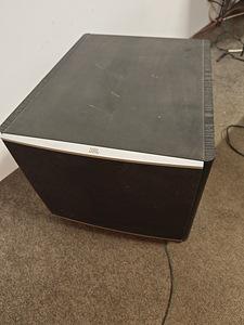 Võimendi, kõlarid ja aktiiv subwoofer (8 foto / 9)