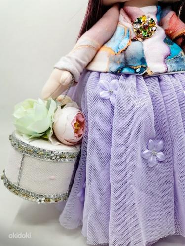 Интерьерная кукла с фиолетовой юбкой (фото #3)