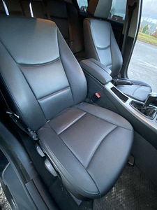 BMW e90 2006 года (6 фото из 13)