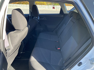 Продам Toyota Auris 2014г. (6 фото из 11)