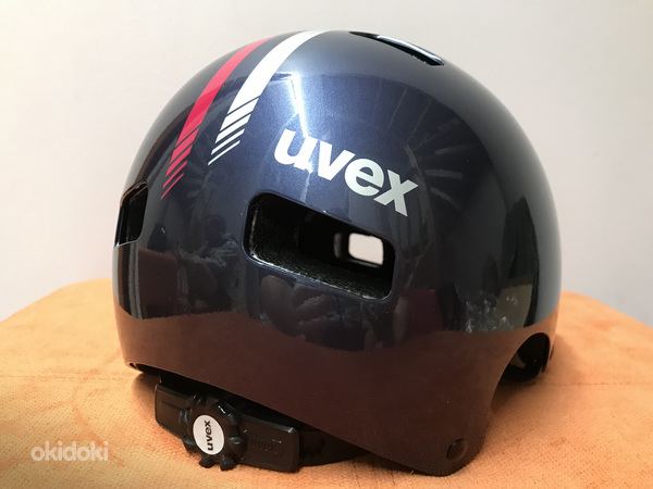 Велосипедный шлем UVEX Kid 3 Race Midnight 55-58см (фото #1)
