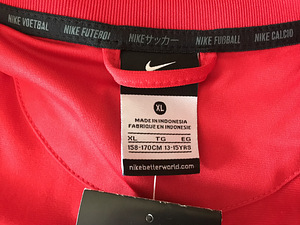 UUS! Nike dressipluus 13-15a. 158-170cm poistele. (3 foto / 10)