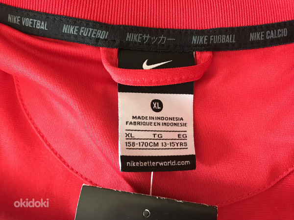 UUS! Nike dressipluus 13-15a. 158-170cm poistele. (foto #3)