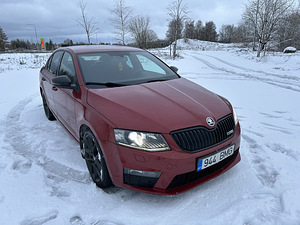 Škoda Octavia VRS 2.0 (10 foto / 15)