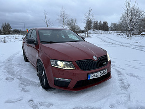 Škoda Octavia VRS 2.0 (11 foto / 15)