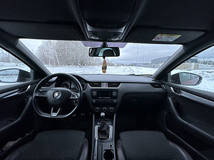 Škoda Octavia VRS 2.0 (15 foto / 15)