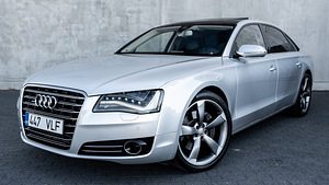 Audi A8 Long President klassi 3.0 184kW (5 foto / 15)