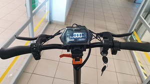 Новый мощный электросамокат KUKIRIN G2 PRO. (3 фото из 6)