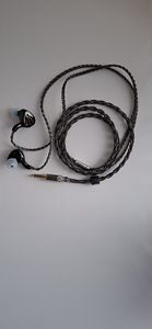 Fiio FH9 (2 фото из 3)
