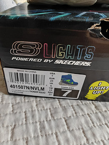 Skechers saapad (7 foto / 7)