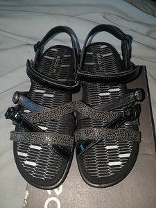 Новые сандалии Ecco, 30 (1 фото из 2)